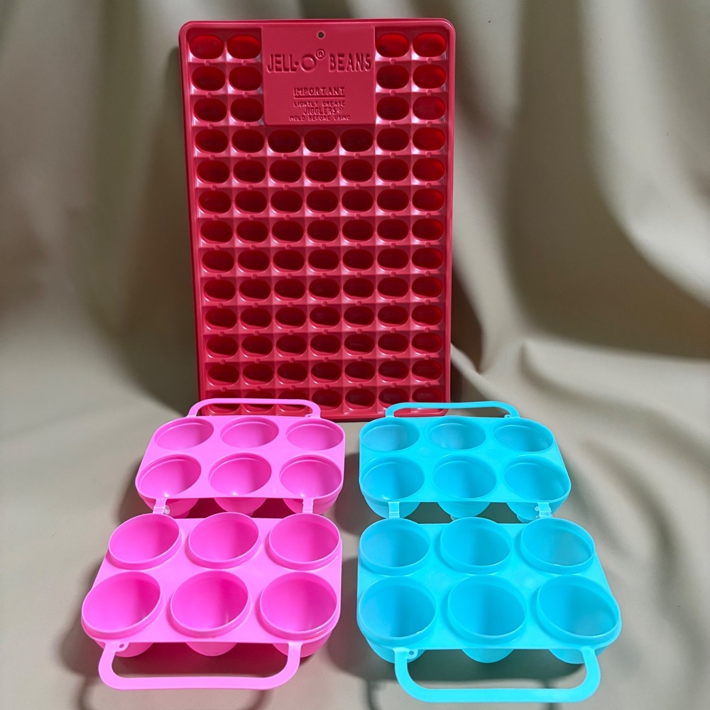 Vintage Jell-O‎ Jigglers Mold Set Red Jelly Beans Pink Blue 3D Egg Molds Smooth